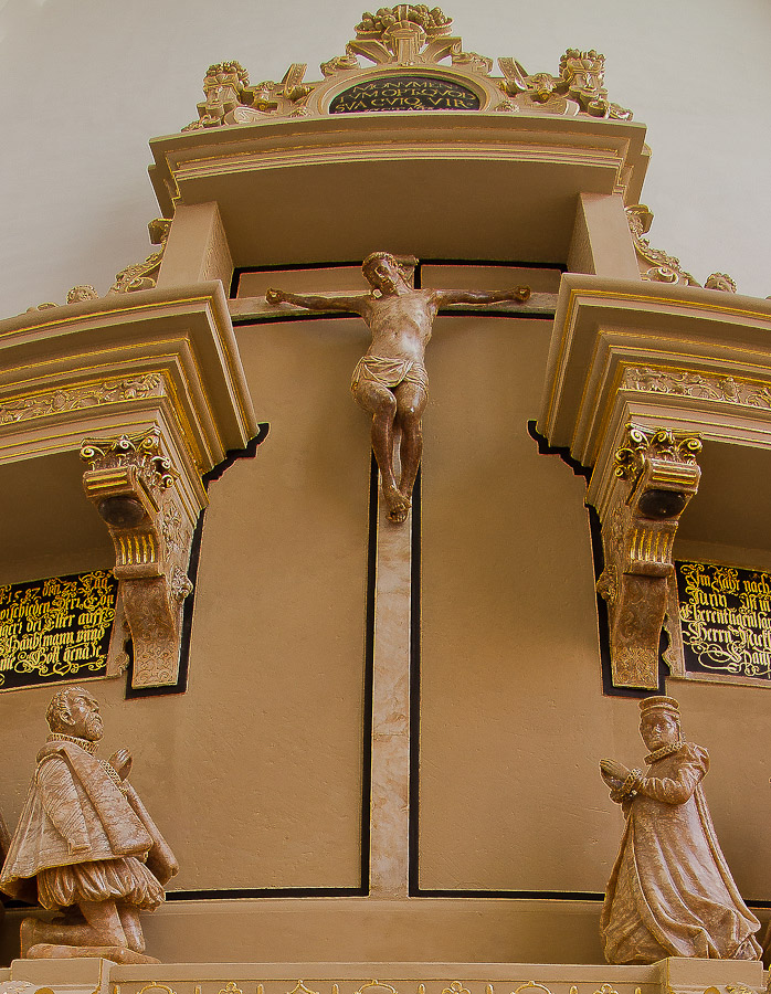 fotografia kościół garnizowowy wrocław krzyż  oraz wirtualny spacer