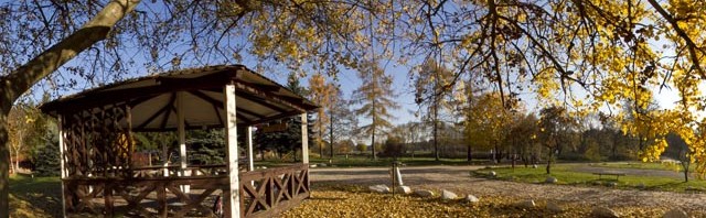 wawrzkowizna bełchatów zdjęcie altanki